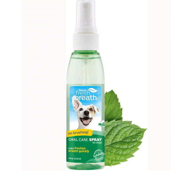 TropiClean Fresh Breath Oral Care Spray for Dogs & Cats | 4 oz