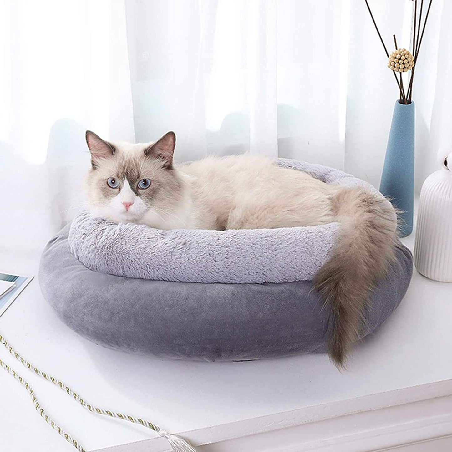 Round Plush Pet Bed