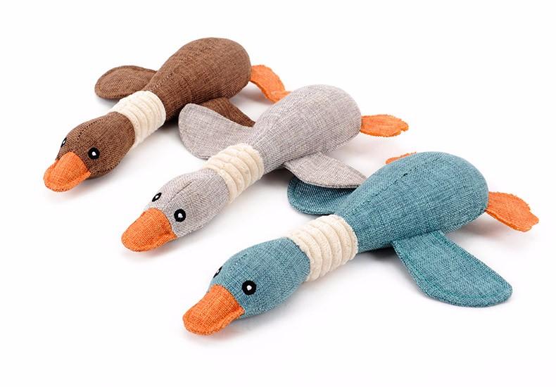 Durable Squeaky Wild Goose Bite-resistant Dog Chew Toy